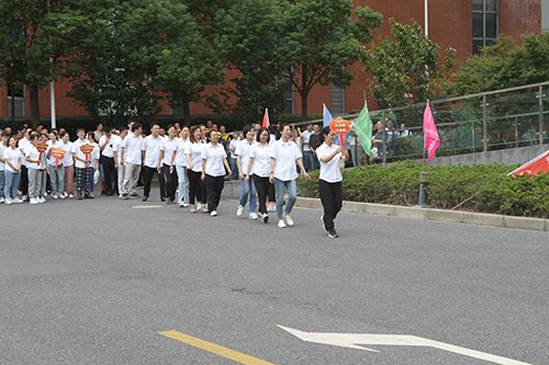 創(chuàng)力集團(tuán)舉行2022年秋季職工運(yùn)動會(圖3) 創(chuàng)力集團(tuán)舉行2022年秋季職工運(yùn)動會(圖3)