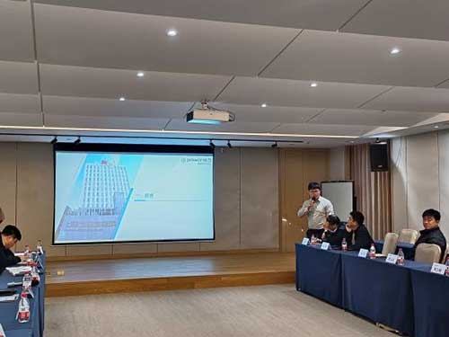 上海創(chuàng)力集團(tuán)召開(kāi)第二十屆中國(guó)國(guó)際煤炭采礦技術(shù)及設(shè)備展覽會(huì)參展座談交流會(huì)(圖6)