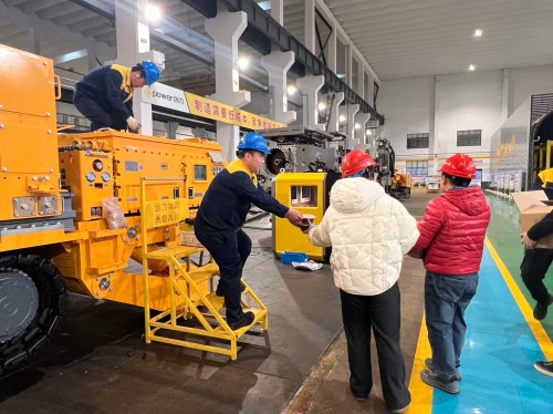 微信圖片_20260127084725_144_84.jpg 寒冬臘八暖意濃 創力關懷沁人心 | 上海創力集團為一線員工送上“暖心臘八粥”(圖5)