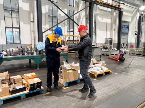 微信圖片_20260127083836_143_84.jpg 寒冬臘八暖意濃 創力關懷沁人心 | 上海創力集團為一線員工送上“暖心臘八粥”(圖4)