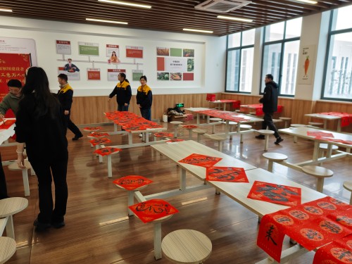 【翰墨飄香送福至 創(chuàng)力迎春譜新篇】創(chuàng)力集團開展迎新春送福活動(圖3)